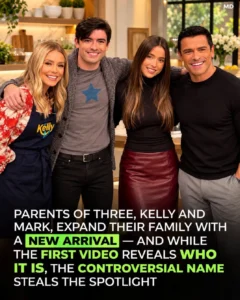 Kelly Ripa and Mark Consuelos